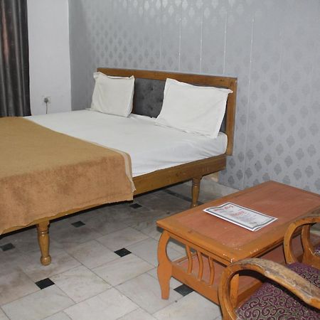 Shree Chitra Residency By Grb Hotel Haridwār Eksteriør billede