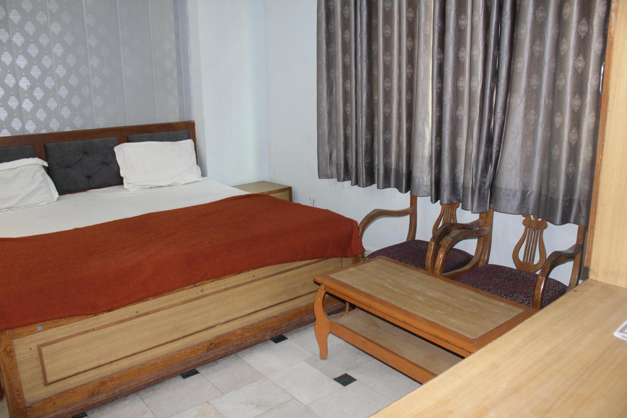 Shree Chitra Residency By Grb Hotel Haridwār Eksteriør billede