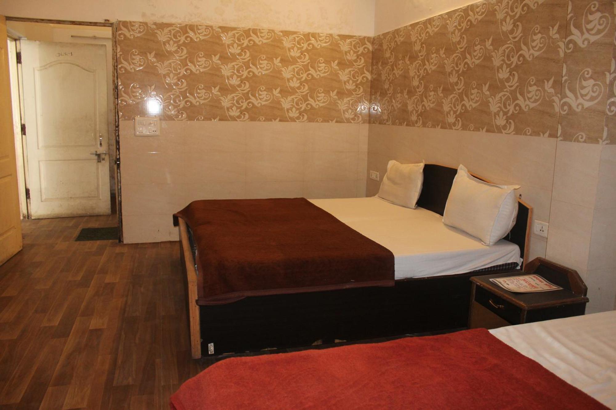 Shree Chitra Residency By Grb Hotel Haridwār Eksteriør billede