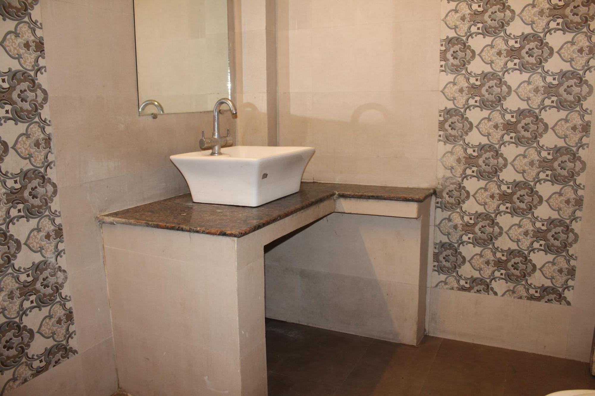 Shree Chitra Residency By Grb Hotel Haridwār Eksteriør billede